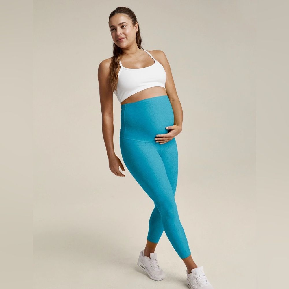 Beyond Yoga Maternity High-Waist Leggings in Turquoise